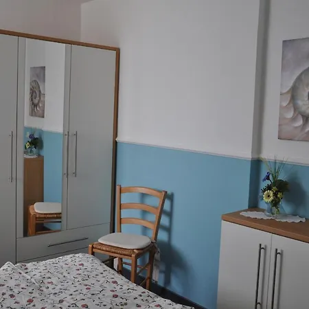 Bungalow 027 In Tossens * 토센스